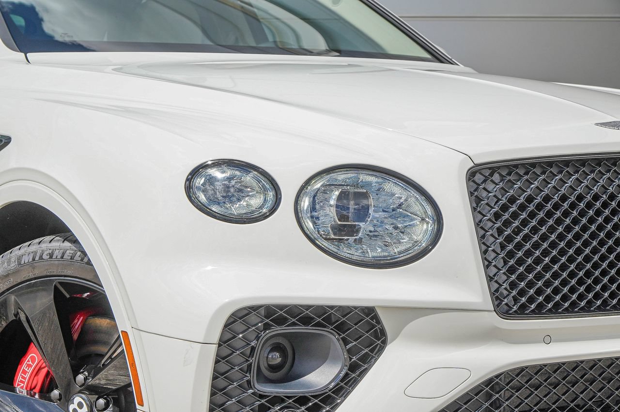 Certified 2023 Bentley Bentayga AWD/4WD image 7