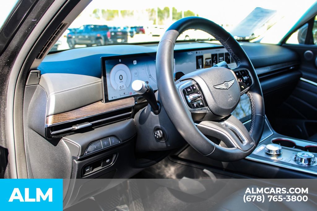 Used 2025 Genesis GV80 2.5T Advanced image 24