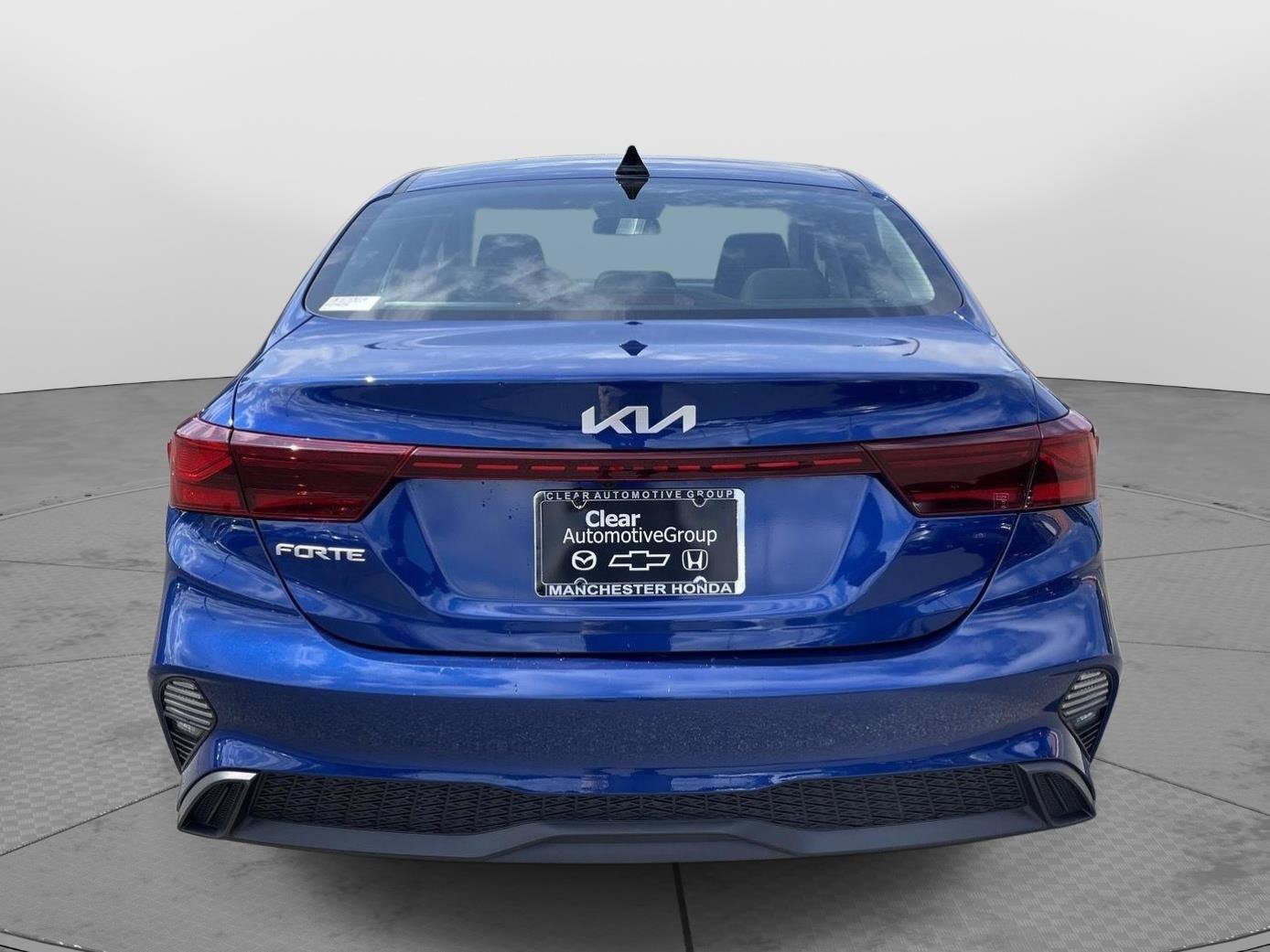 Used 2024 Kia Forte LXS FWD image 17