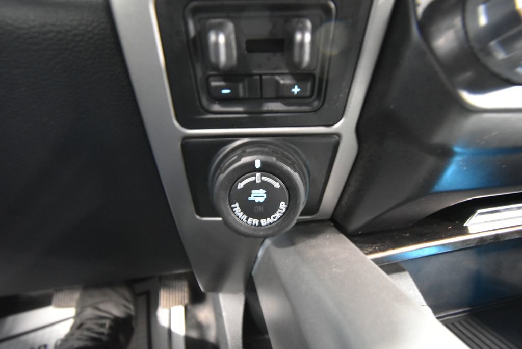 Used 2022 Ford F250 Lariat image 17