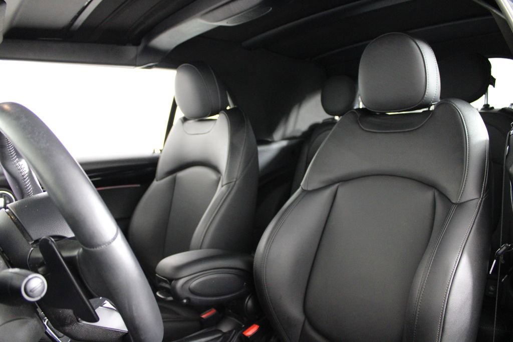 Used 2023 MINI Cooper S image 14