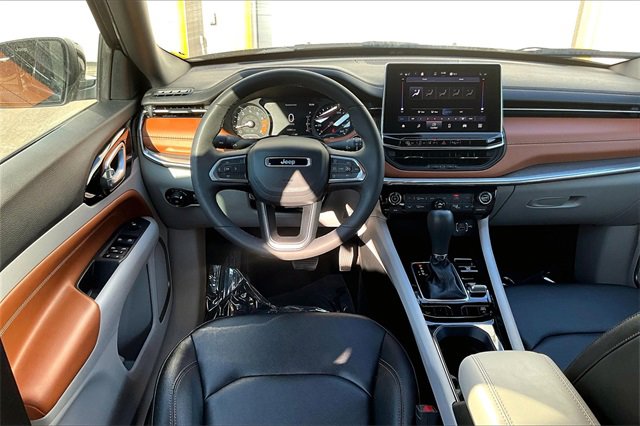 Certified 2023 Jeep Compass Limited image 5