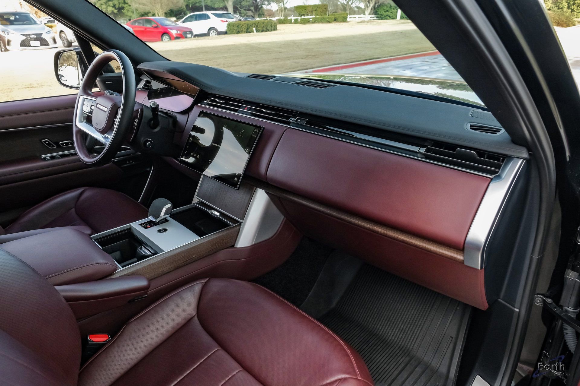 Used 2024 Land Rover Range Rover SE AWD/4WD image 47