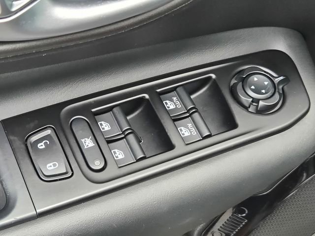 Used 2020 Jeep Renegade Altitude image 13