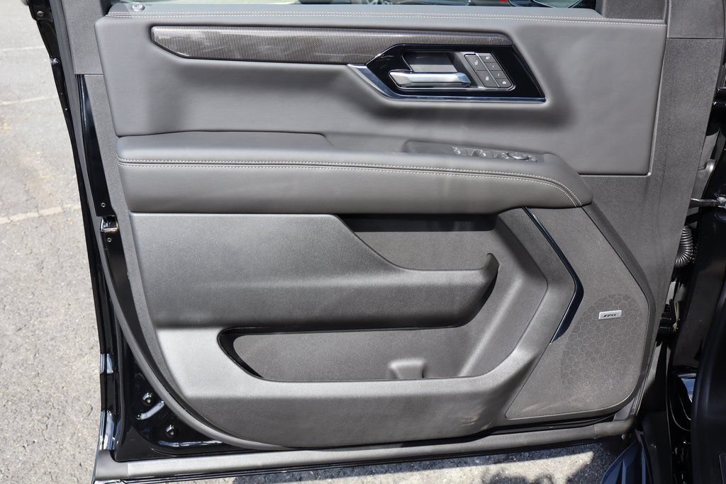 New 2025 GMC Yukon XL Elevation AWD/4WD image 12