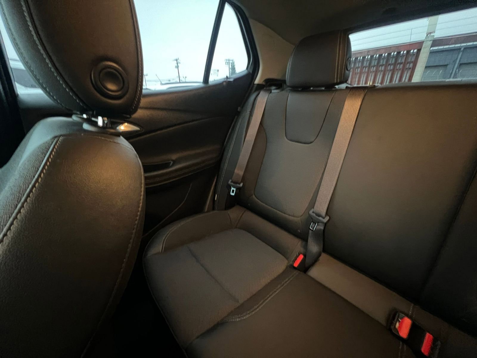 Used 2025 Buick Encore GX Preferred image 39