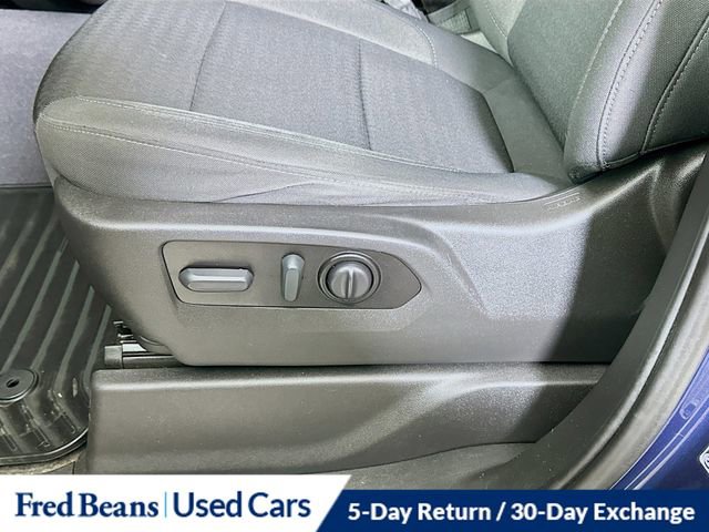 Used 2022 Chevrolet Silverado 1500 Custom image 20