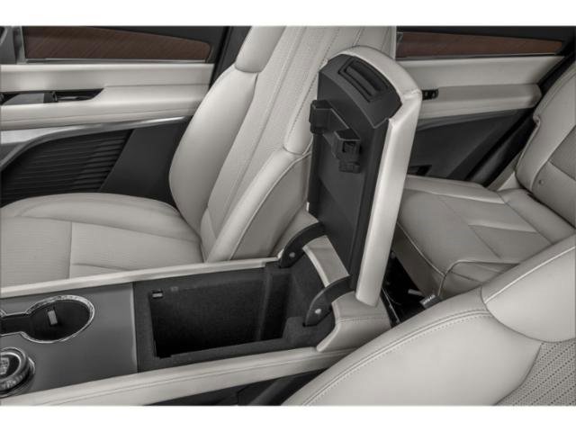 Certified 2026 Cadillac Vistiq Luxury image 16