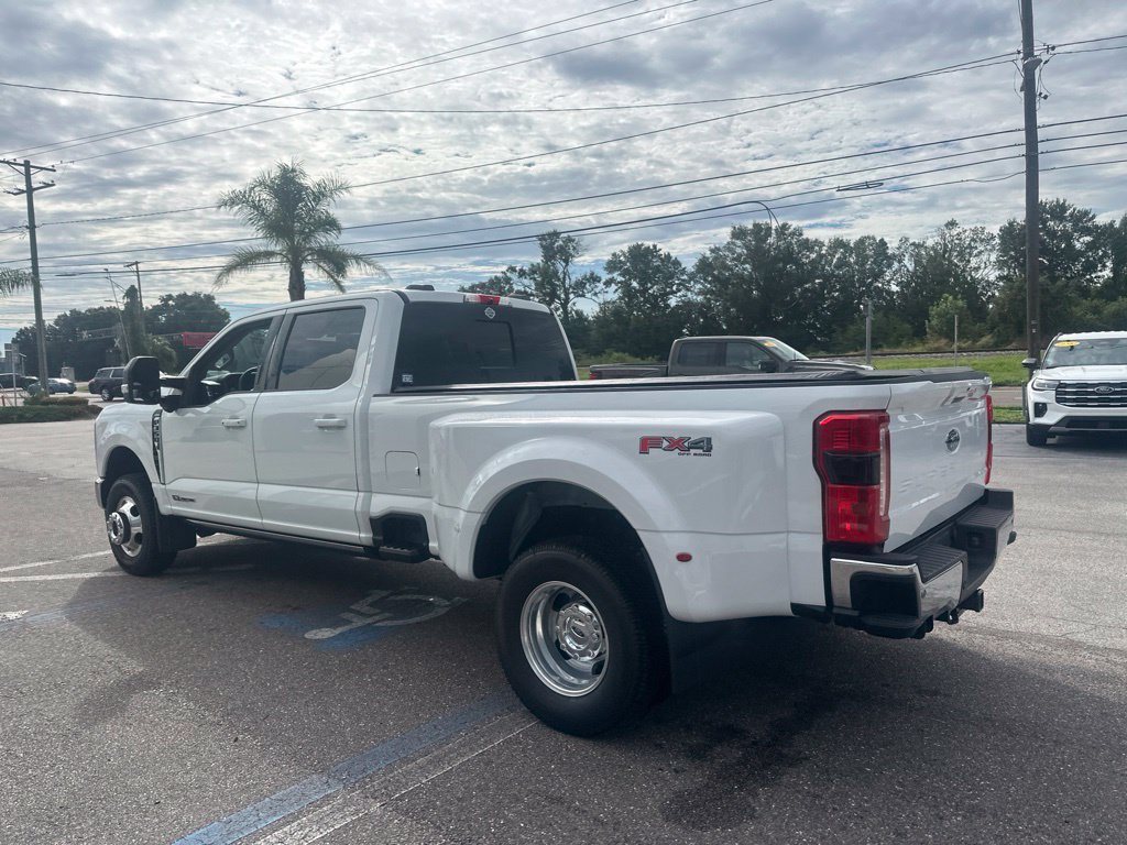 Used 2024 Ford F350 Lariat w/ Lariat Ultimate Package AWD/4WD image 25