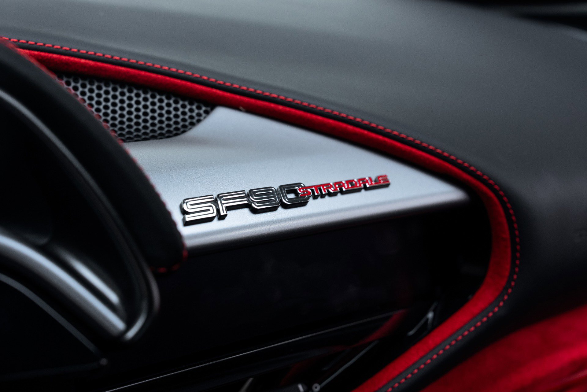 Used 2023 Ferrari SF90 Stradale AWD/4WD image 38