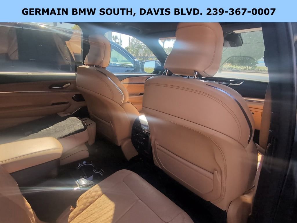 Used 2021 Jeep Grand Cherokee L Summit image 19