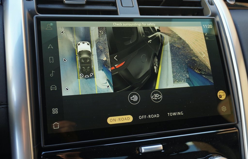 New 2025 Land Rover Discovery S image 26