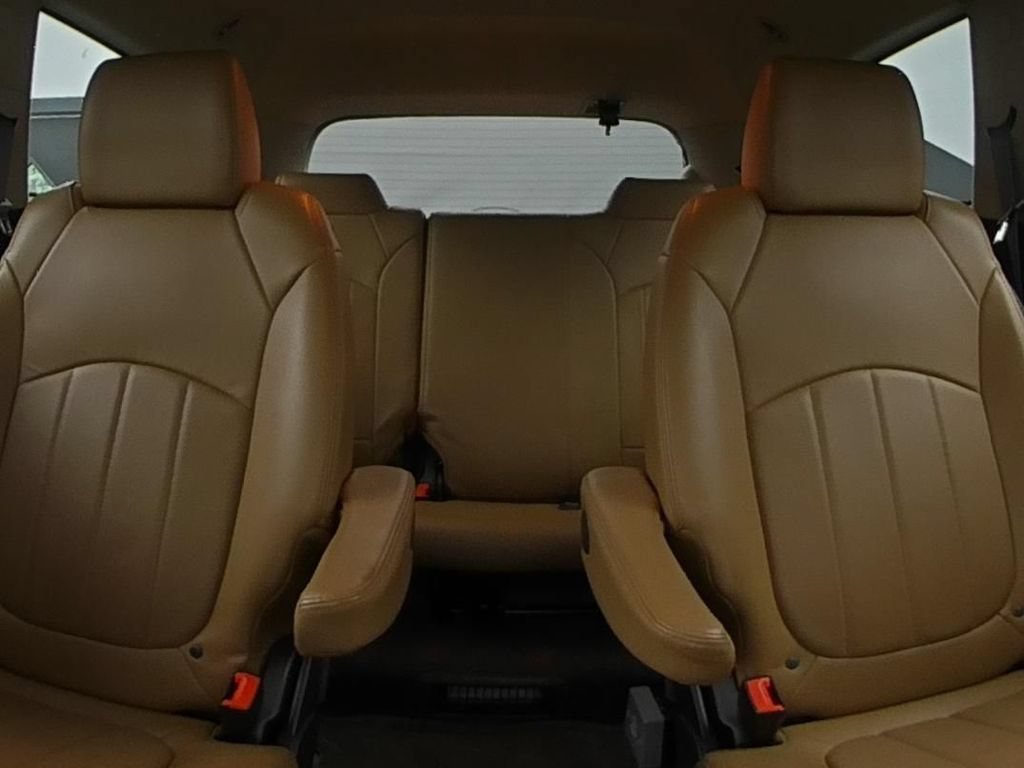 Used 2015 Buick Enclave Leather FWD image 10