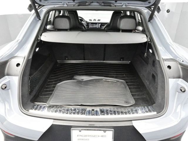Certified 2023 Porsche Cayenne Turbo GT AWD/4WD image 16
