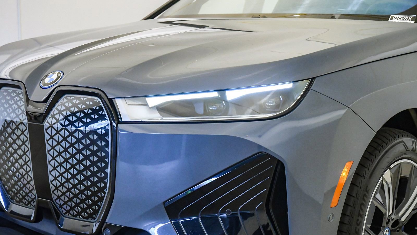 Certified 2023 BMW iX xDrive50 w/ Sport Package image 9