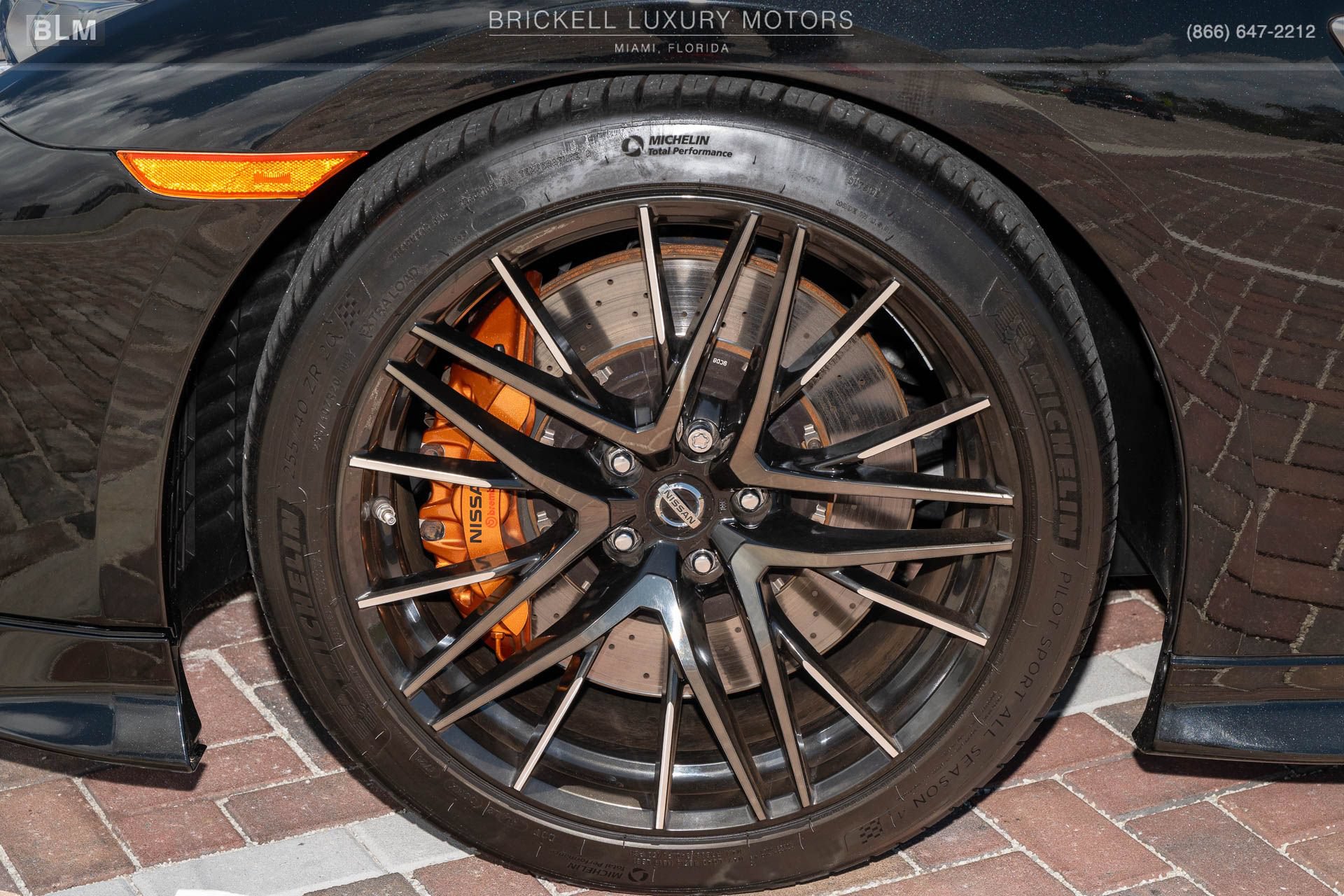 Used 2020 Nissan GT-R Premium w/ Premium Interior Package AWD/4WD image 40