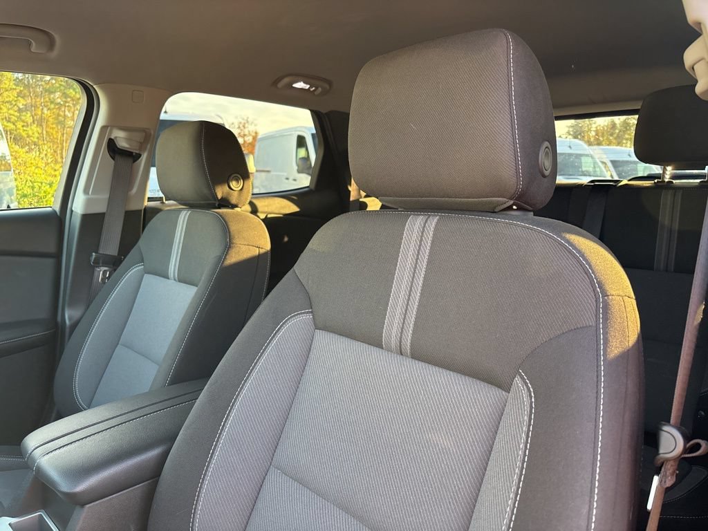 Used 2025 Chevrolet Blazer LT FWD image 37