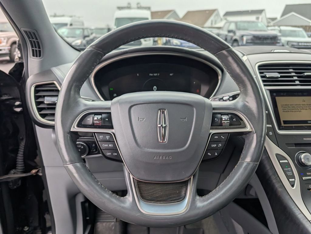 Used 2019 Lincoln Nautilus Reserve w/ Ultimate Package image 28