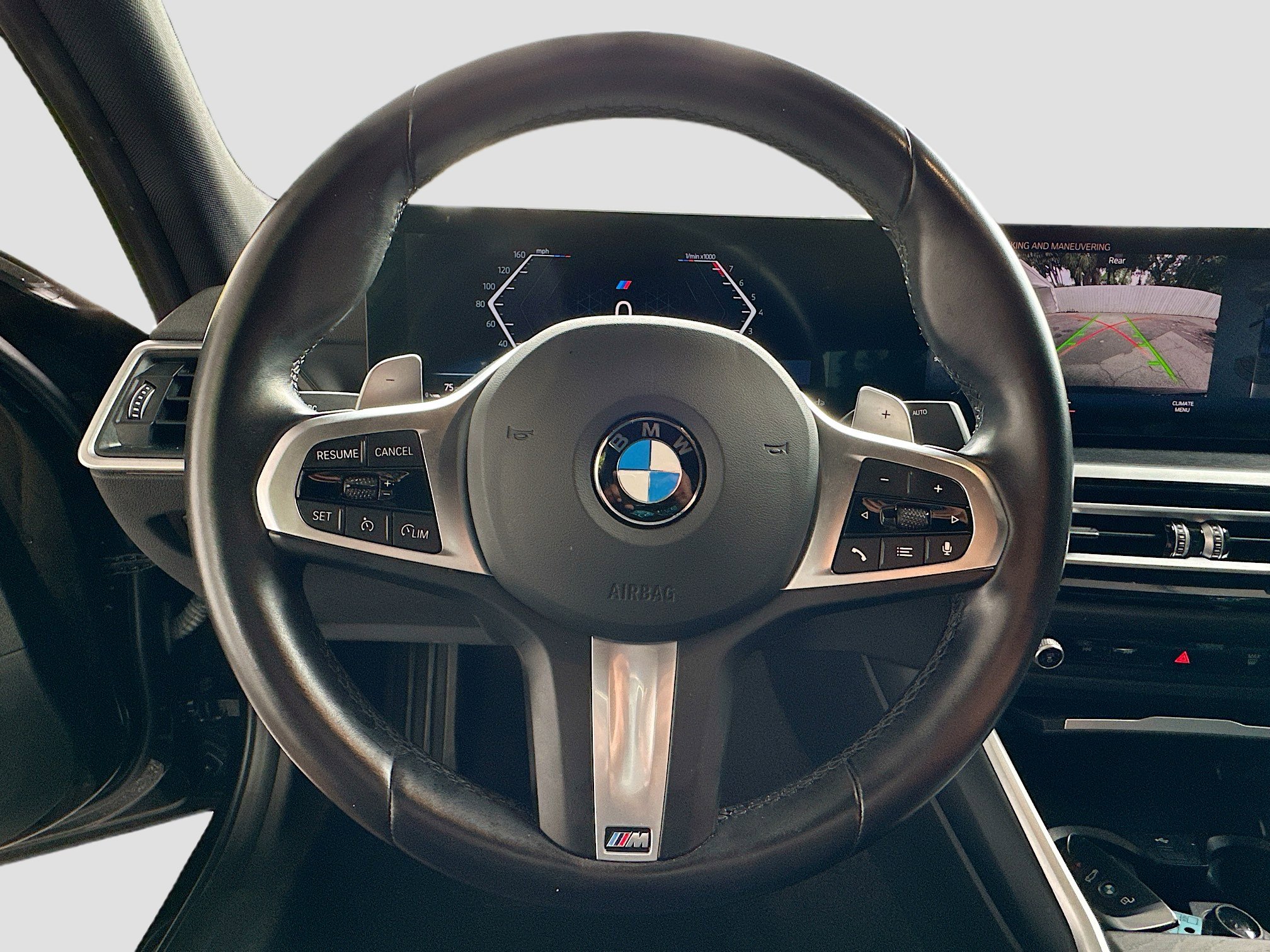 Used 2024 BMW 330i Sedan w/ M Sport Package RWD image 11