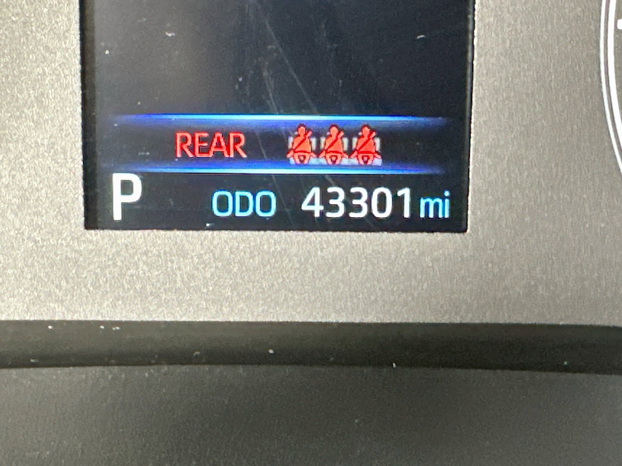 Used 2025 Toyota Corolla LE FWD image 19