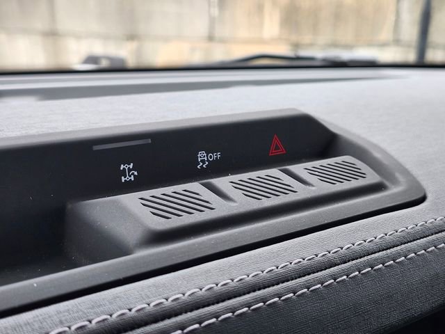 Certified 2025 Ford Bronco Outer Banks image 24