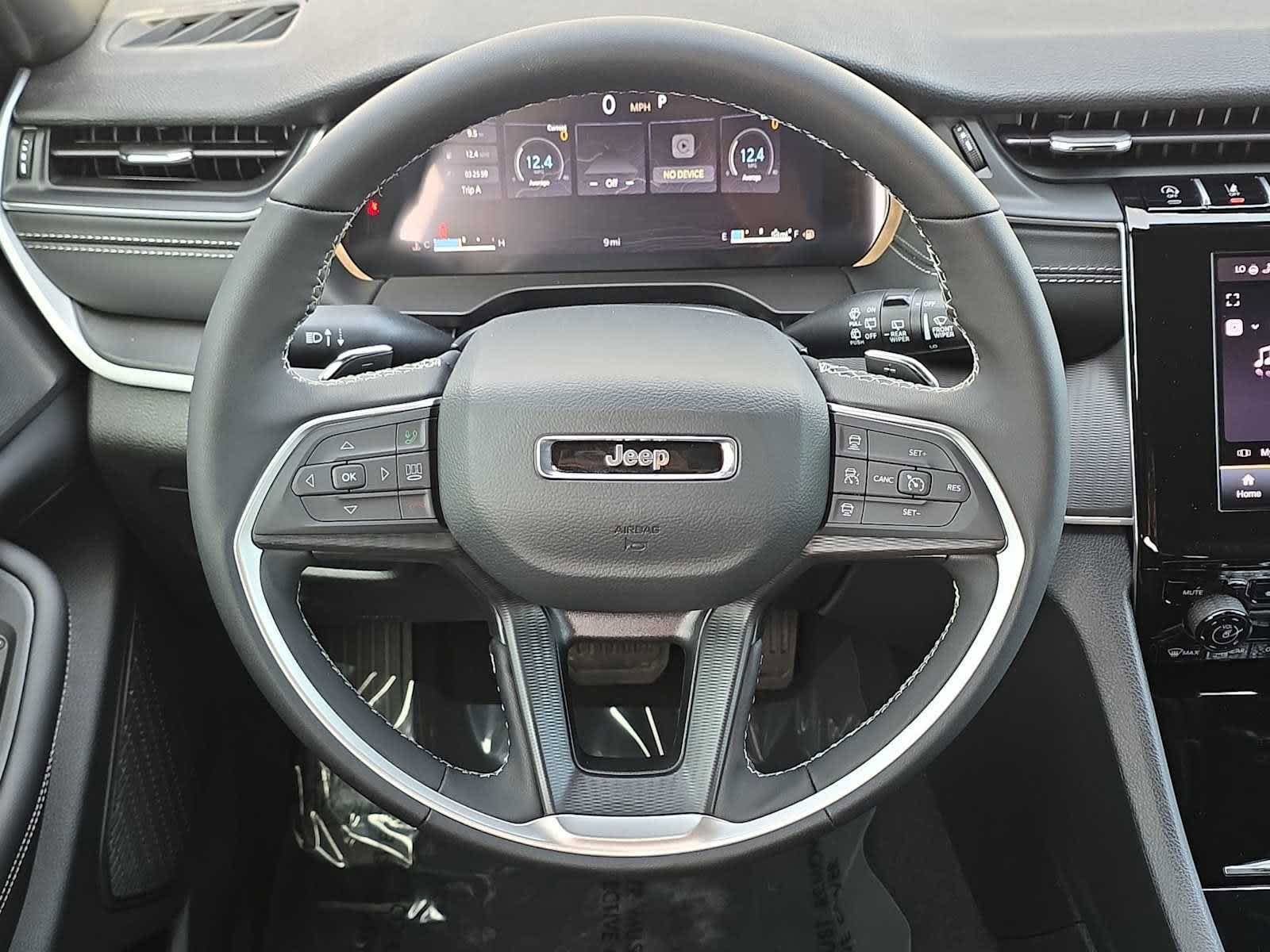 New 2026 Jeep Grand Cherokee Laredo X RWD image 39