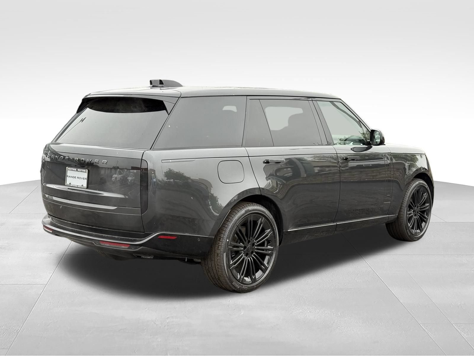 New 2026 Land Rover Range Rover Long Wheelbase SE AWD/4WD image 6