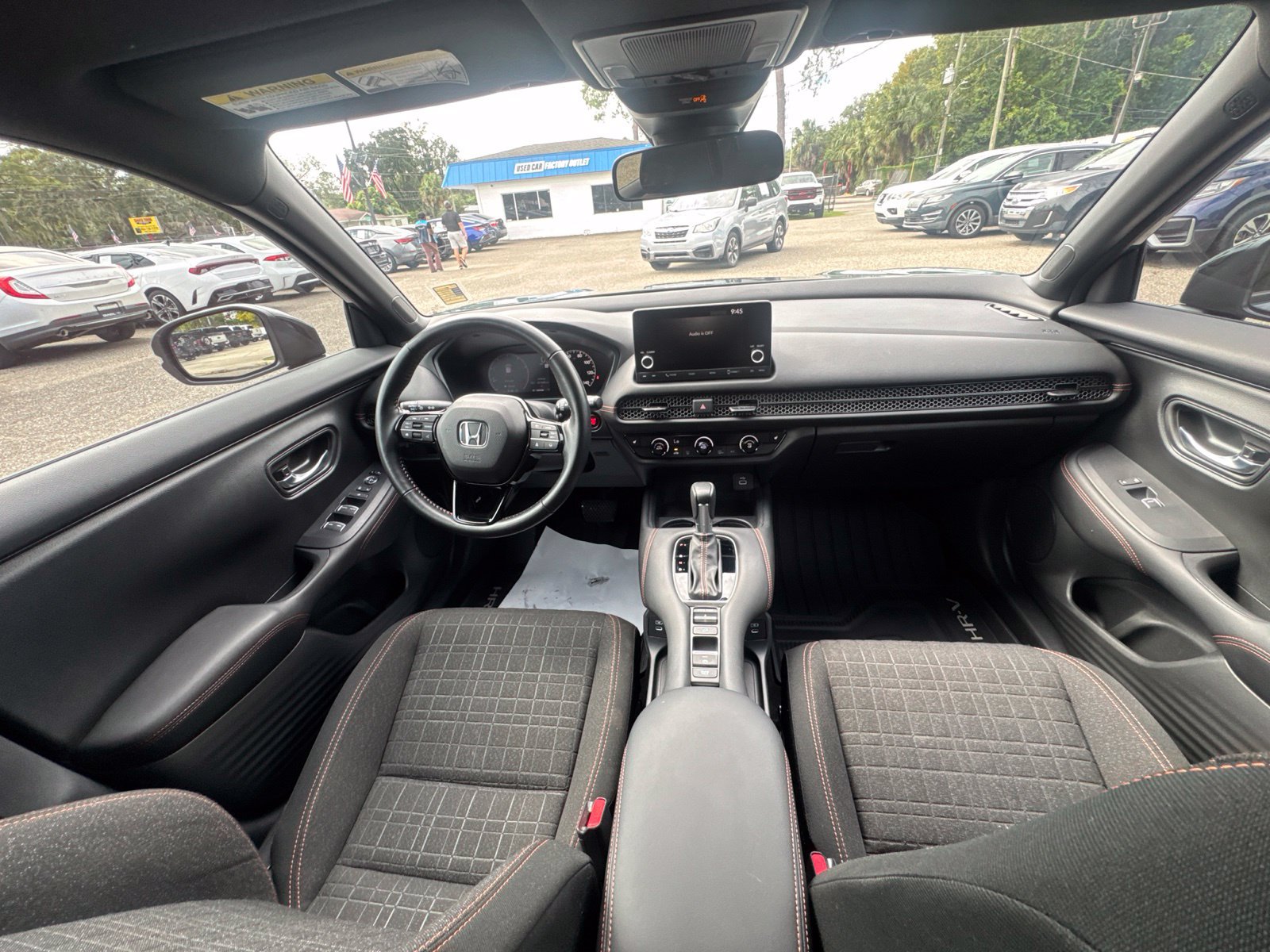 Used 2025 Honda HR-V Sport image 18