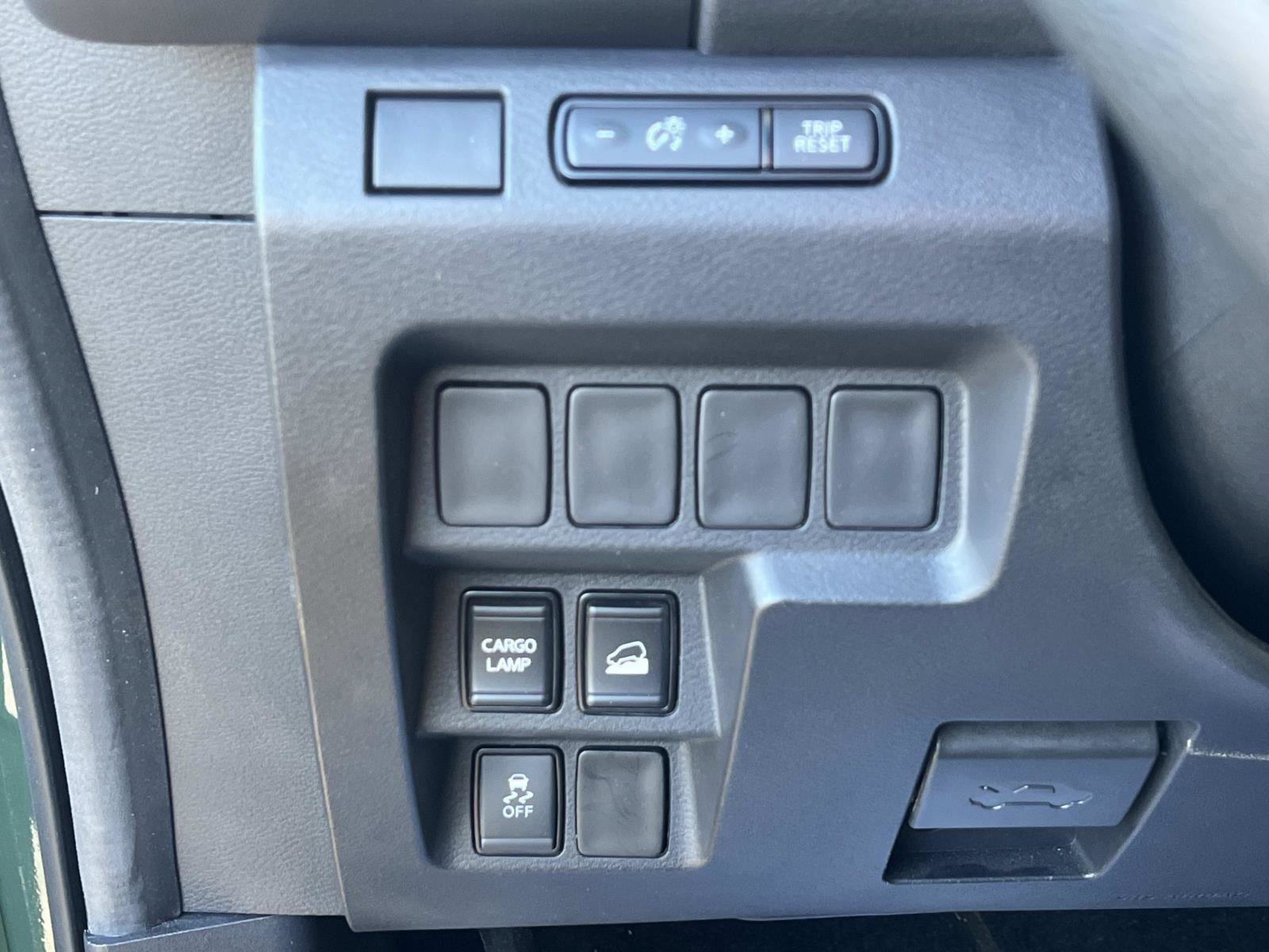 Used 2023 Nissan Frontier SV w/ Tow Package image 29