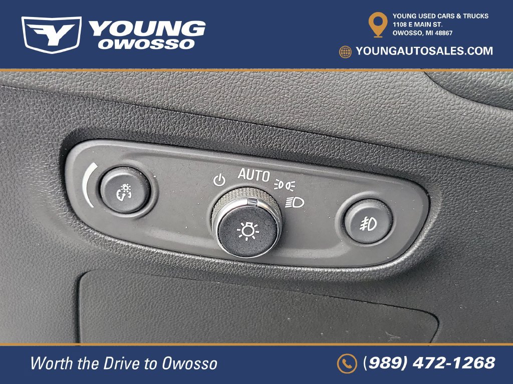 Used 2023 Buick Encore GX Select AWD/4WD image 11