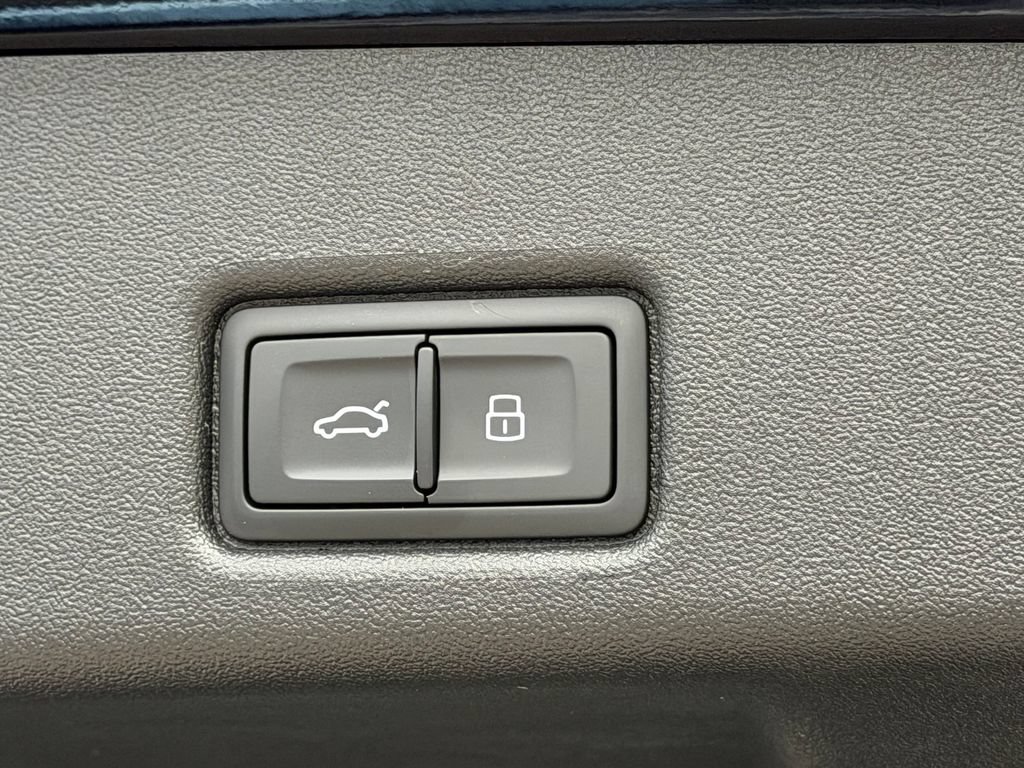 New 2026 Audi Q5 Premium AWD/4WD image 14