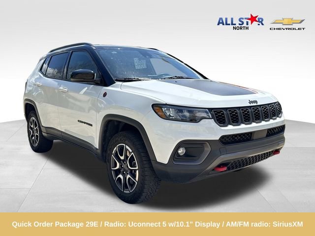 Used 2025 Jeep Compass Trailhawk image 1