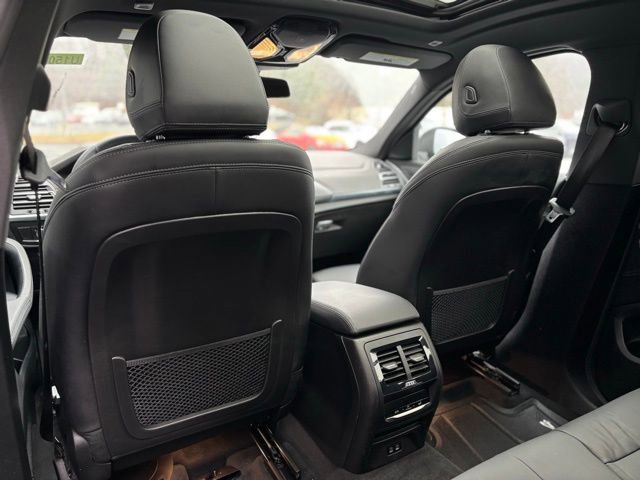 Used 2024 BMW X4 xDrive30i w/ Premium Package AWD/4WD image 25