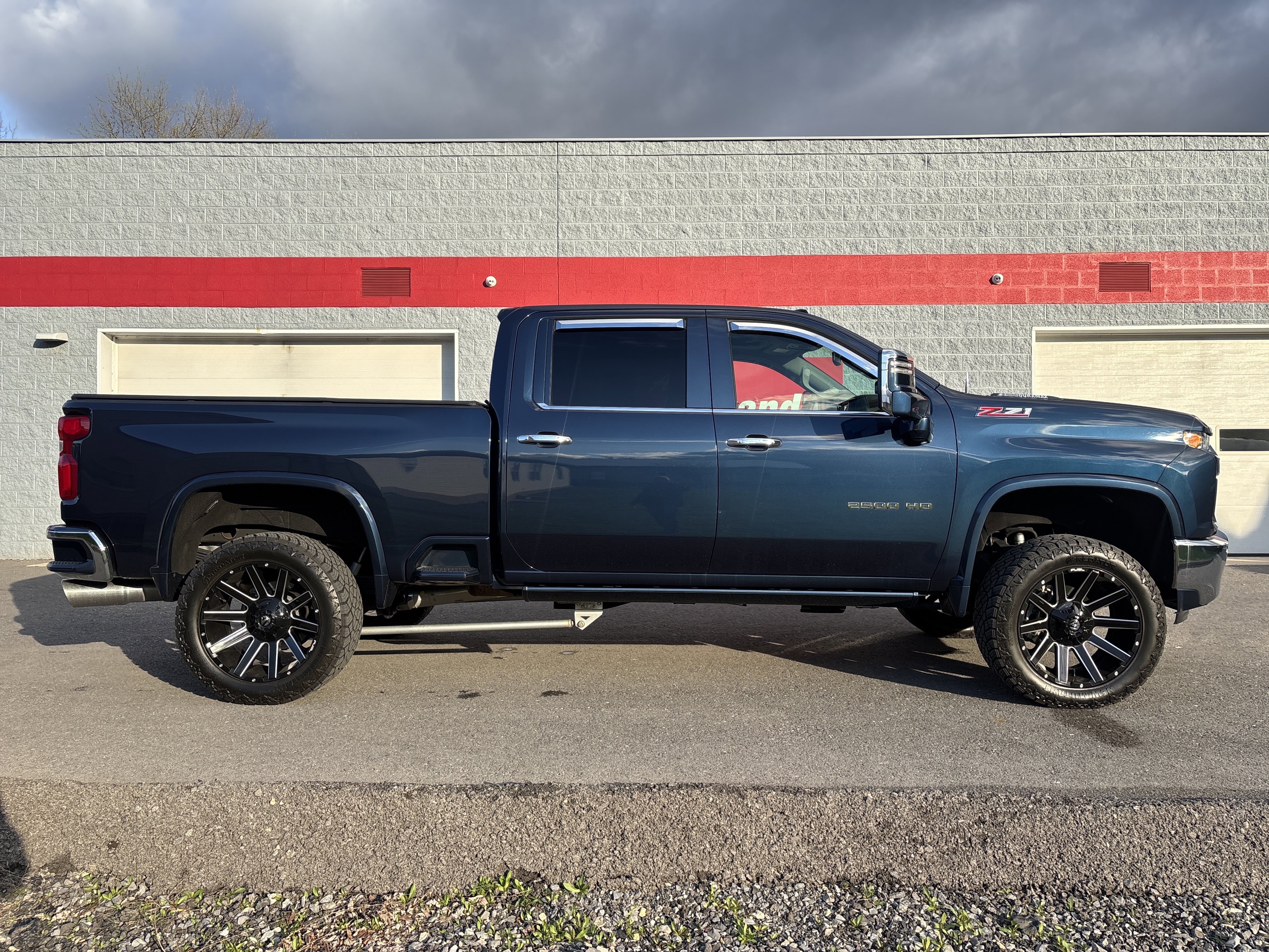 Used 2021 Chevrolet Silverado 2500 LTZ w/ LTZ Plus Package video 2
