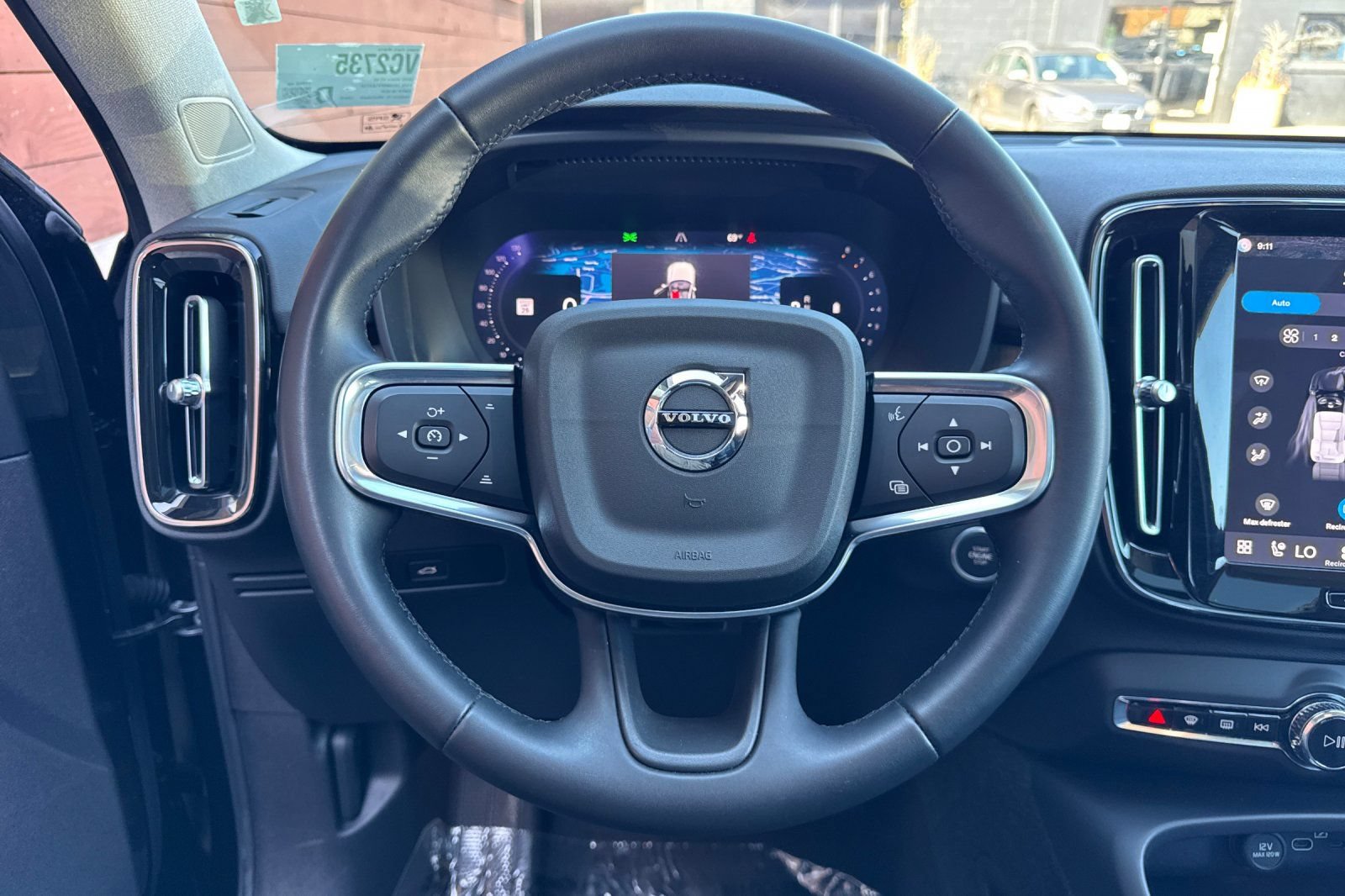 Used 2023 Volvo XC40 B5 Plus w/ Protection Package Premier AWD/4WD image 27