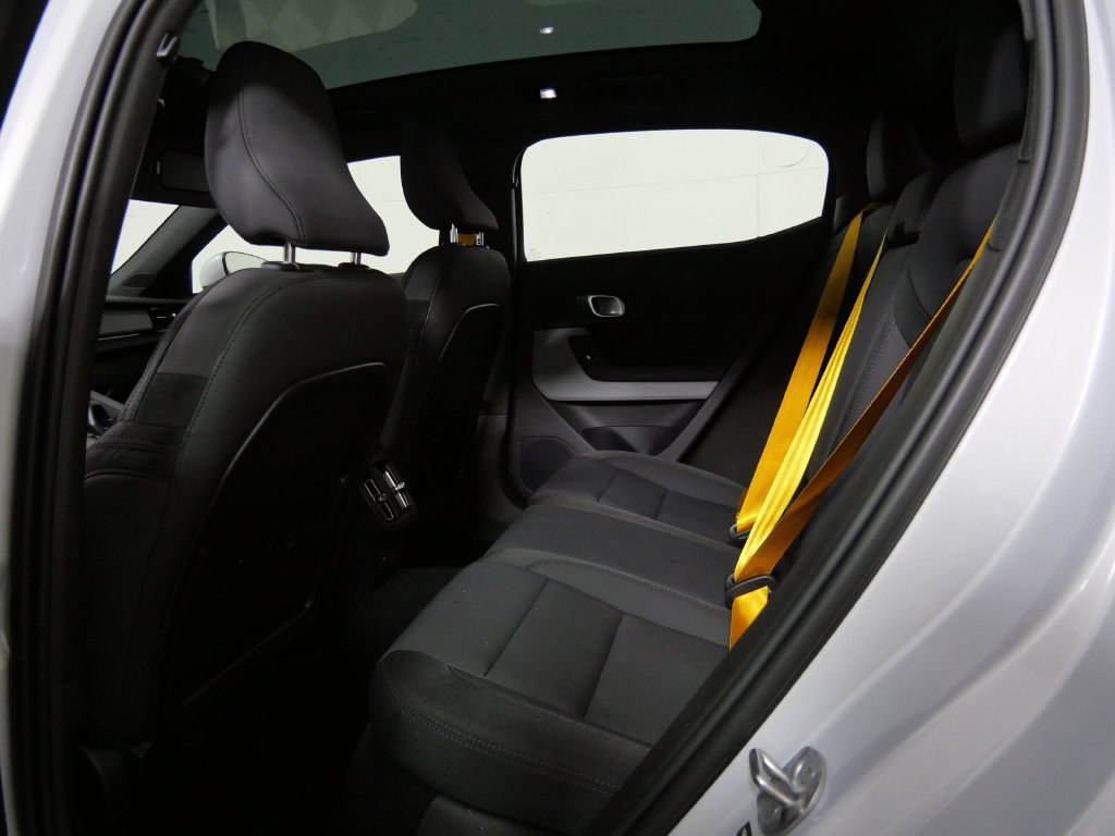 Used 2023 Polestar Polestar 2 w/ Pilot Pack AWD/4WD image 17