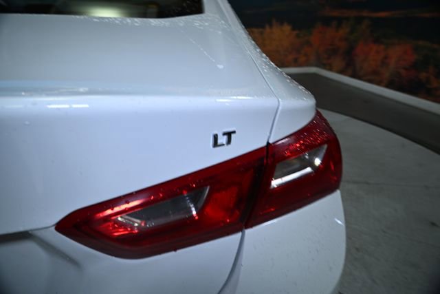 Used 2024 Chevrolet Malibu LT image 17