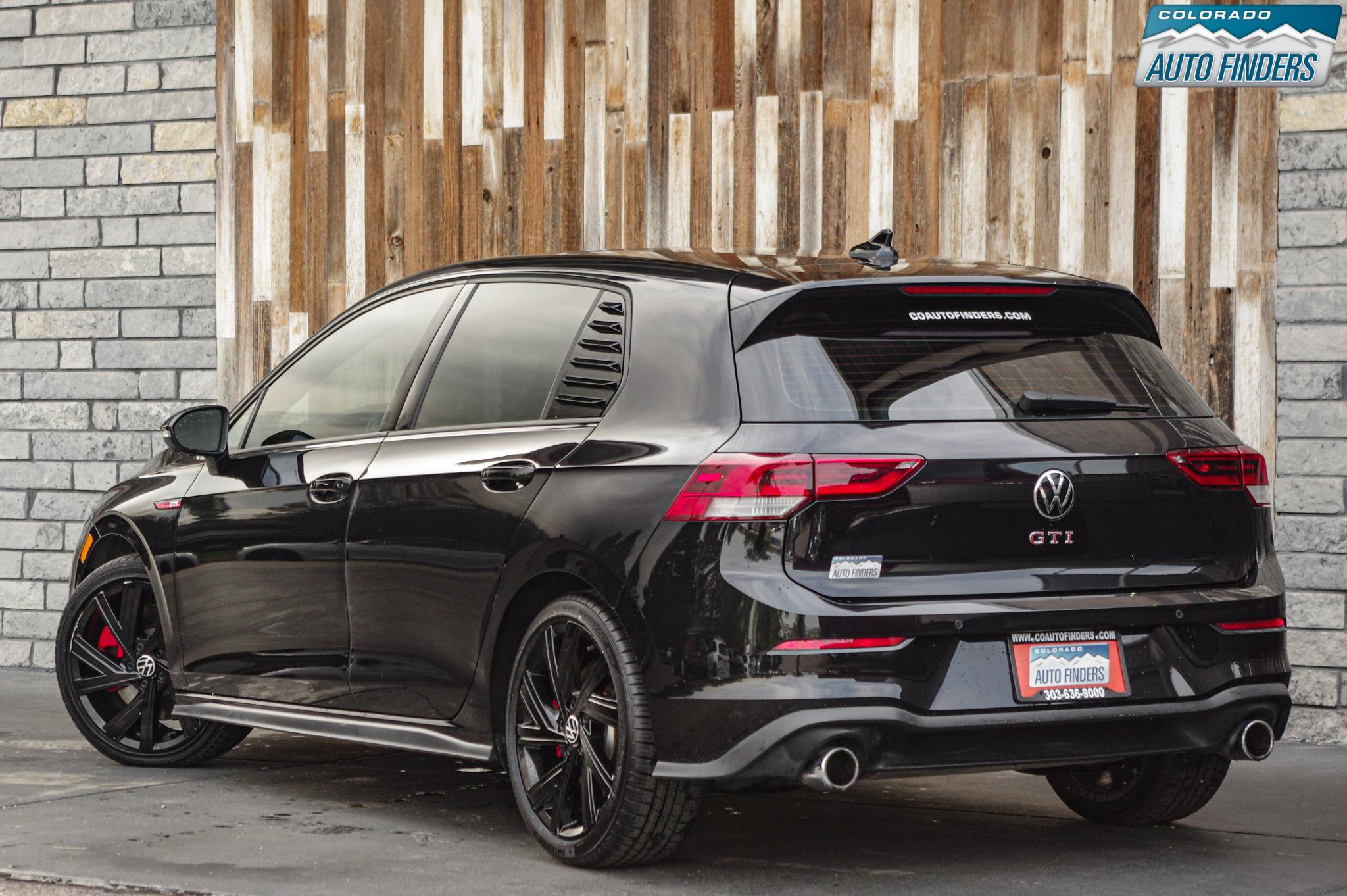 Used 2022 Volkswagen GTI SE w/ SE Leather Package FWD image 4