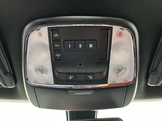 Used 2021 Dodge Charger Scat Pack image 39