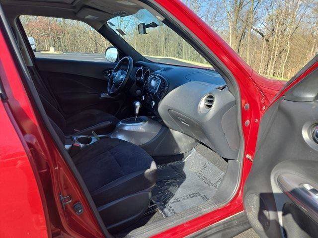 Used 2011 Nissan Juke SV image 19