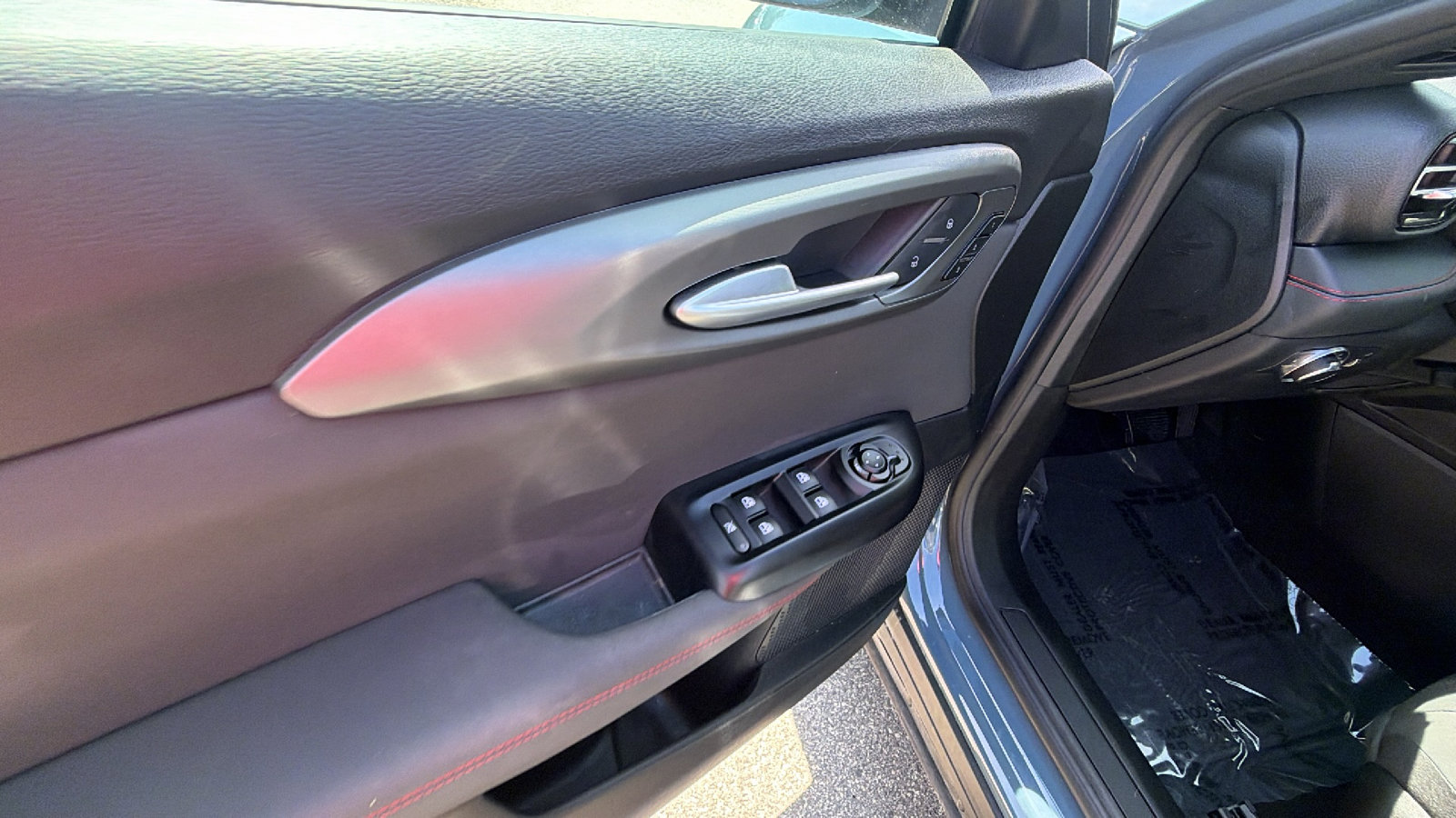 Used 2025 Dodge Hornet R/T w/ Tech Pack image 15