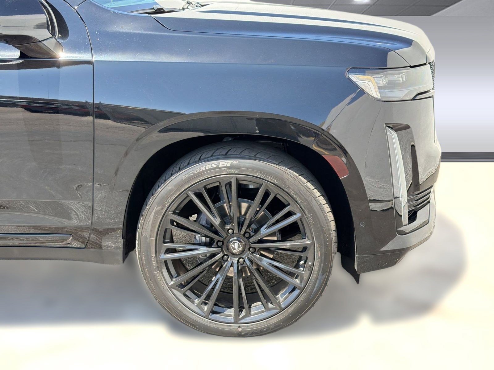 Used 2024 Cadillac Escalade ESV Sport Platinum AWD/4WD image 10