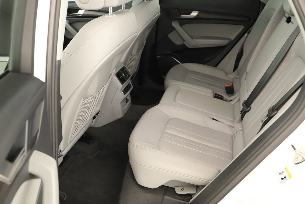 Certified 2022 Audi Q5 2.0T Premium AWD/4WD image 34