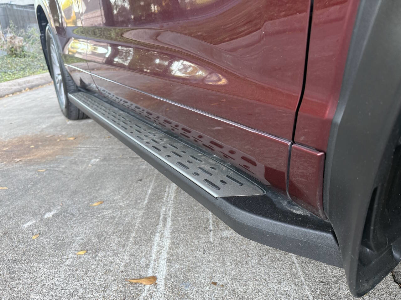 Used 2015 Toyota Highlander Plus FWD image 16