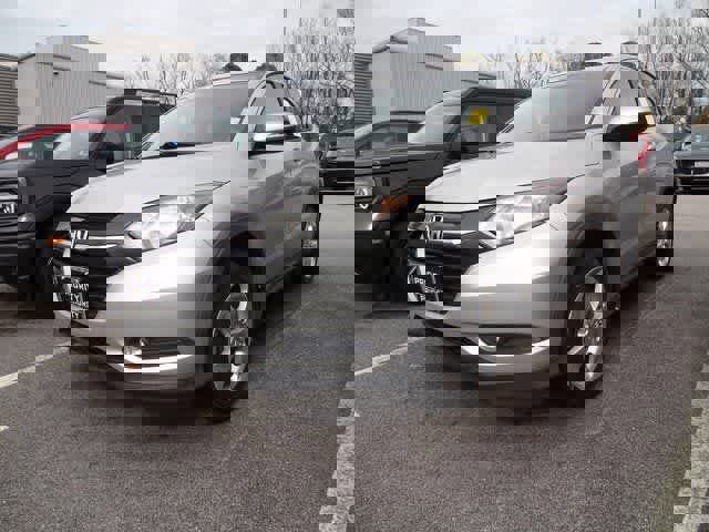 Used 2016 Honda HR-V EX image 1