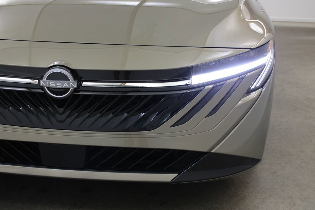 New 2026 Nissan Sentra SL w/ Floor Mat Package image 8