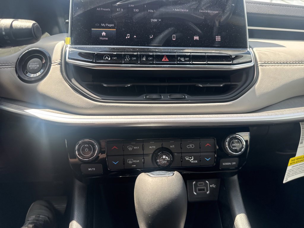 New 2026 Jeep Compass Limited AWD/4WD image 29