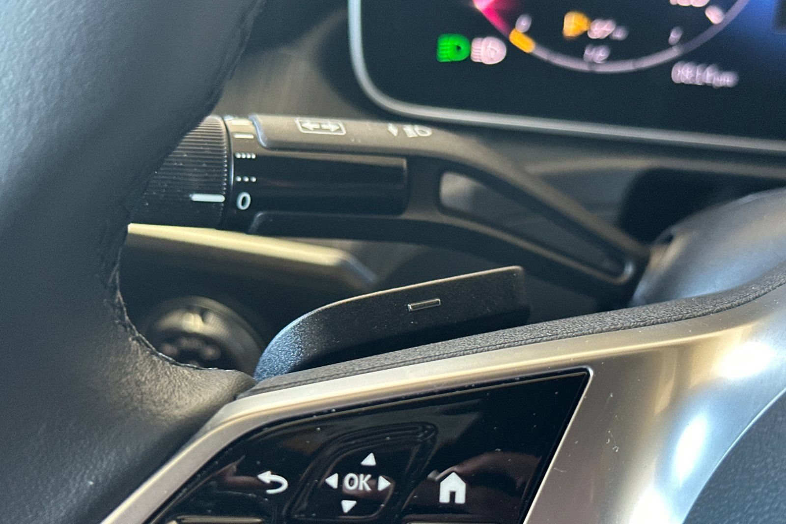 Certified 2024 Mercedes-Benz C 300 Sedan image 32