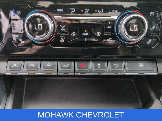 Used 2024 GMC Sierra 1500 Denali w/ Technology Package AWD/4WD image 37