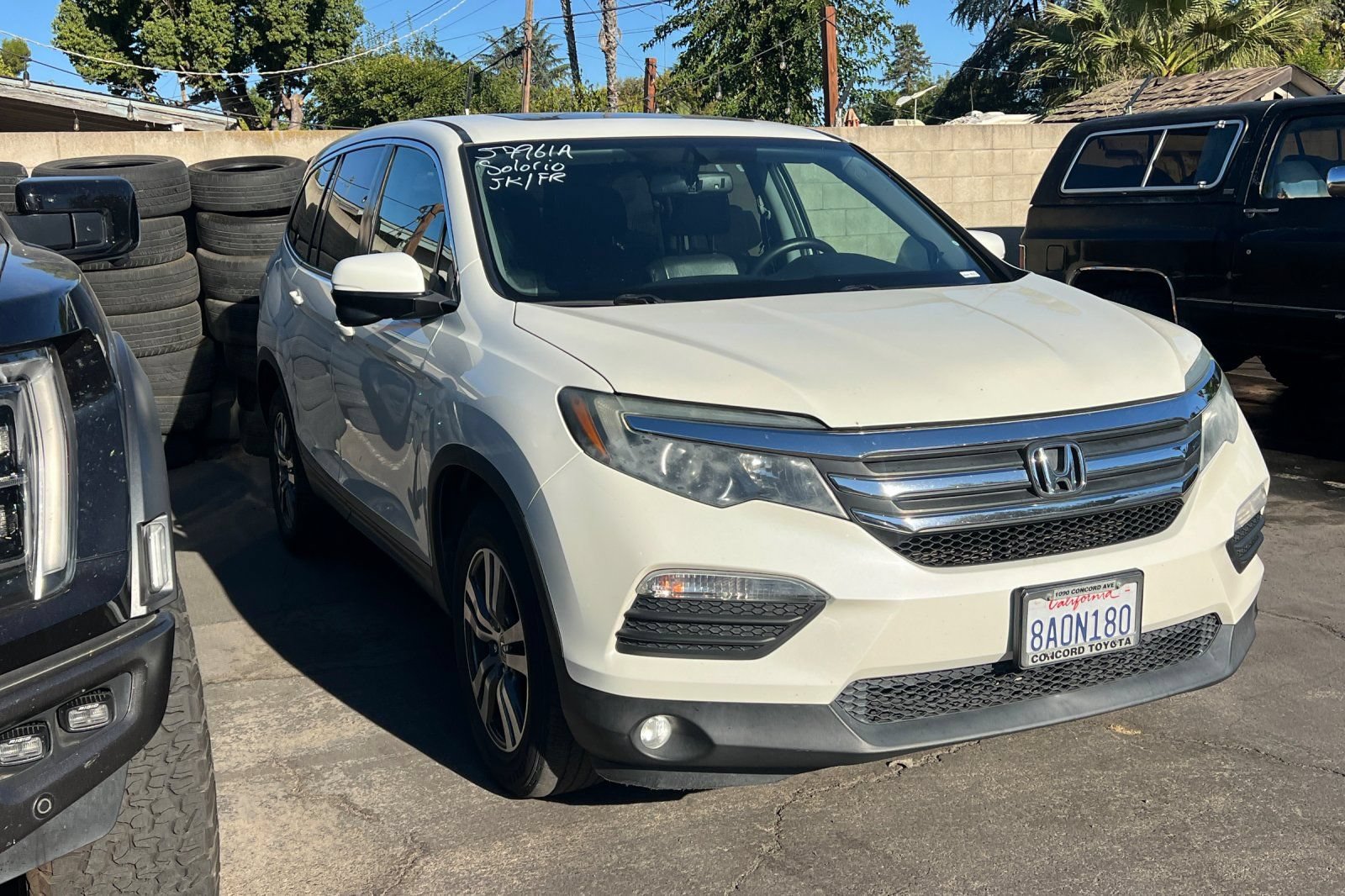 Used 2017 Honda Pilot EX-L image 2